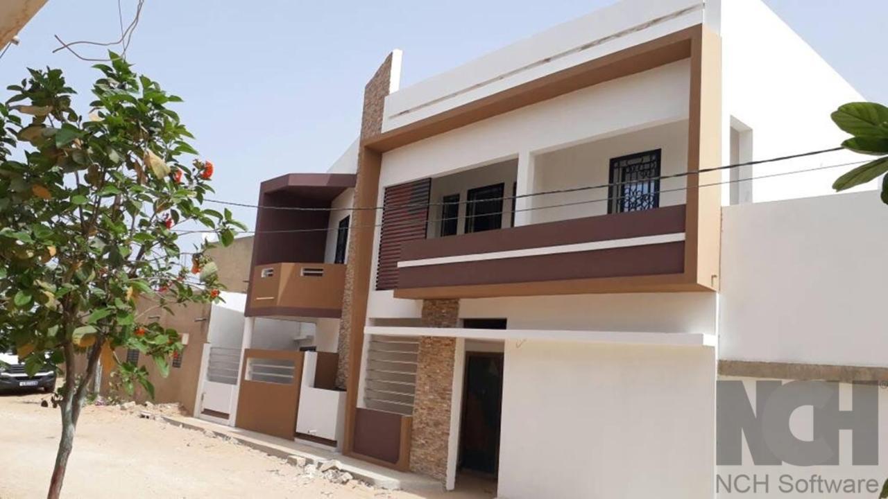 Saly - Villa Kage 6 Chambres -Clim-Wifi-Eau Chaude-Billard-Babyfoot-Ping Pong-Canal - Electricite Non Comprise Екстер'єр фото